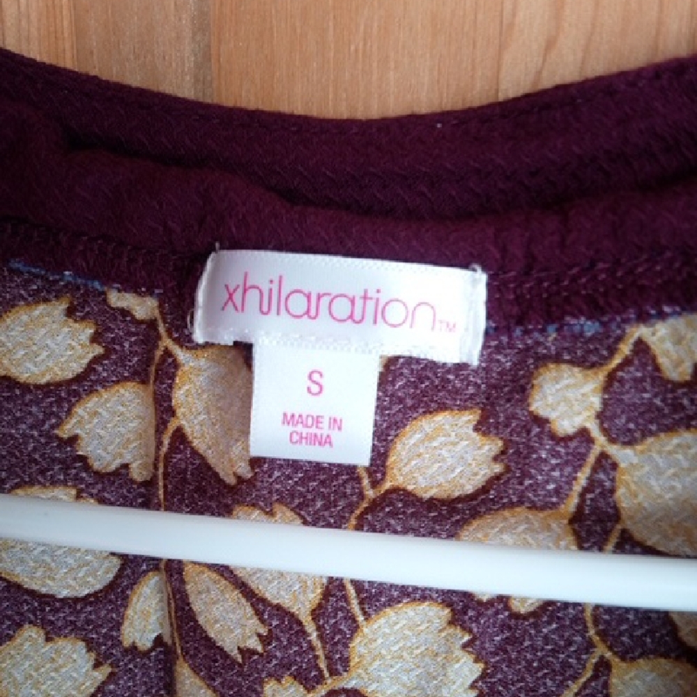 Xhilaration Purple and Gold Camisole